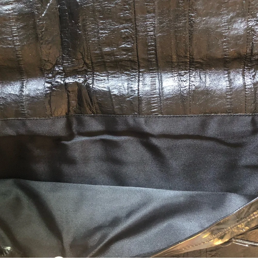 No Label sleek clutch